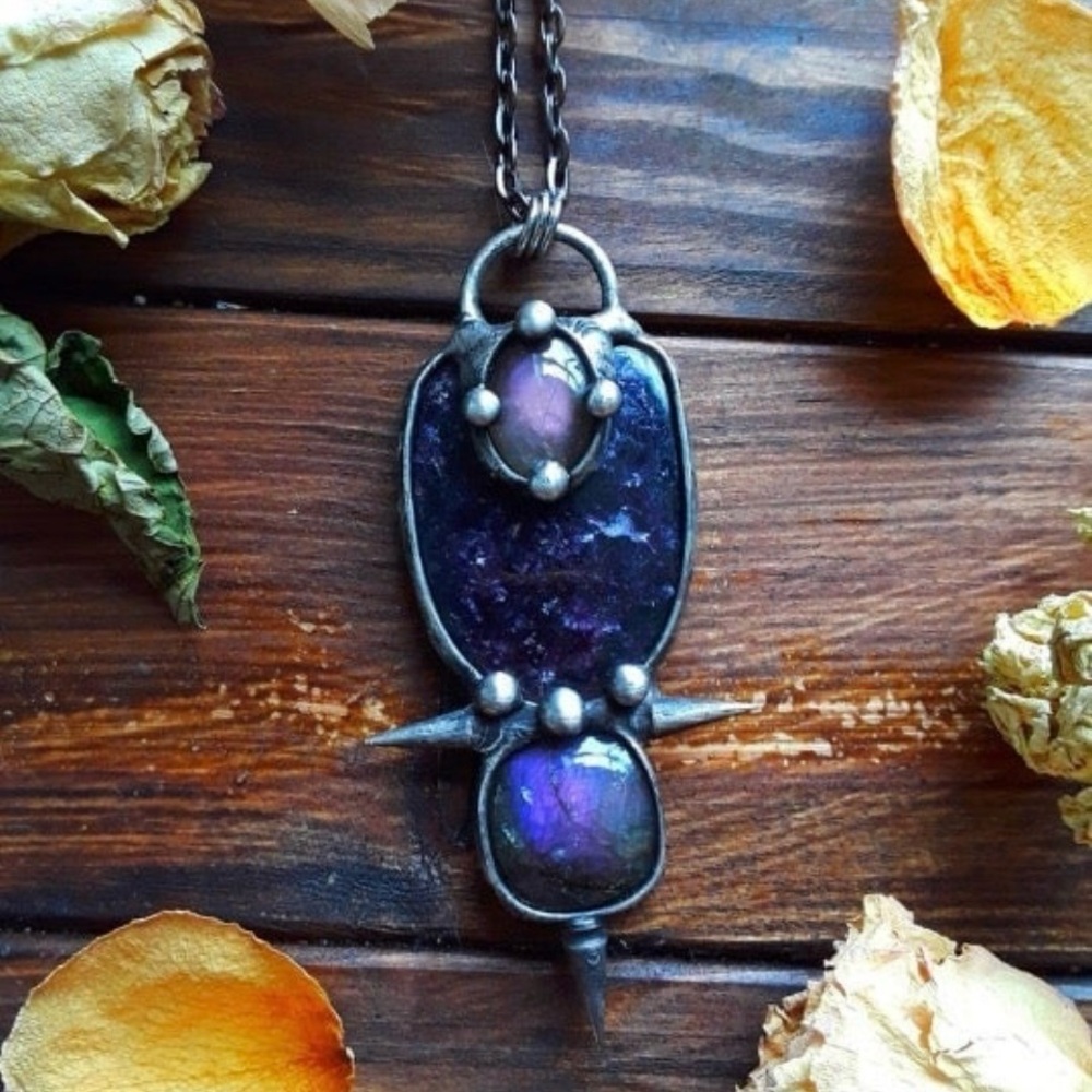 Beautiful Purple Labradorite Pendant Necklace